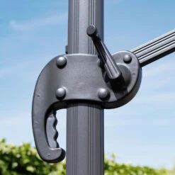 Parasol Déporté 2x3 M Et 4 Dalles Lestées Aluminium Taupe -VerdeLuxe 646e58e30231f6.75778582