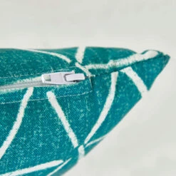 Lot De 2 Coussins Carrés Polyester Lagune 45x45x8 Cm -VerdeLuxe 648865a4eb26a1.69202894